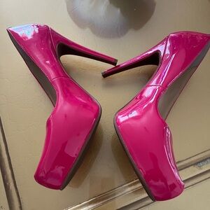 Jessica Simpson Vibrant Pink Heels